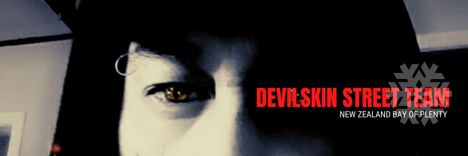 L1veW's profile banner image