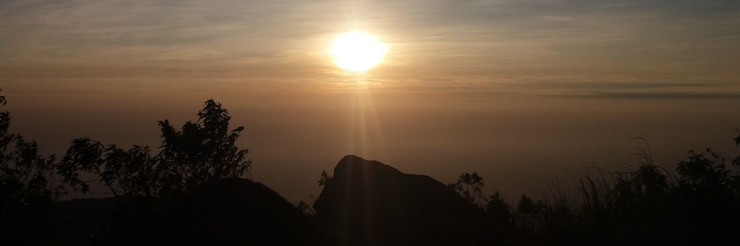 gar_angan's profile banner image
