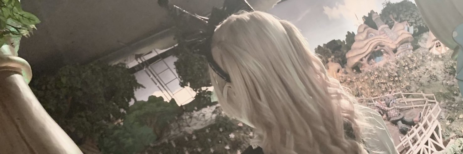 × banner