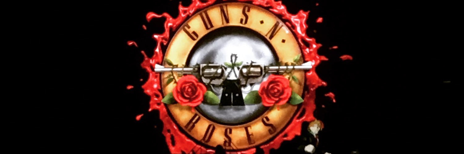 nimeparezco's profile banner image