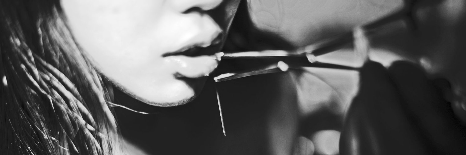 4_mogy's profile banner image