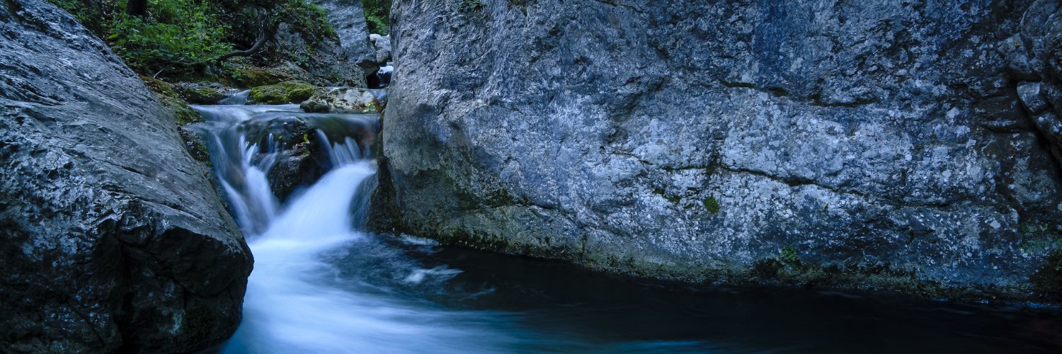 Henguisos_team banner