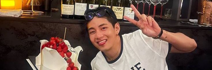 ffeeebrriaa's profile banner image