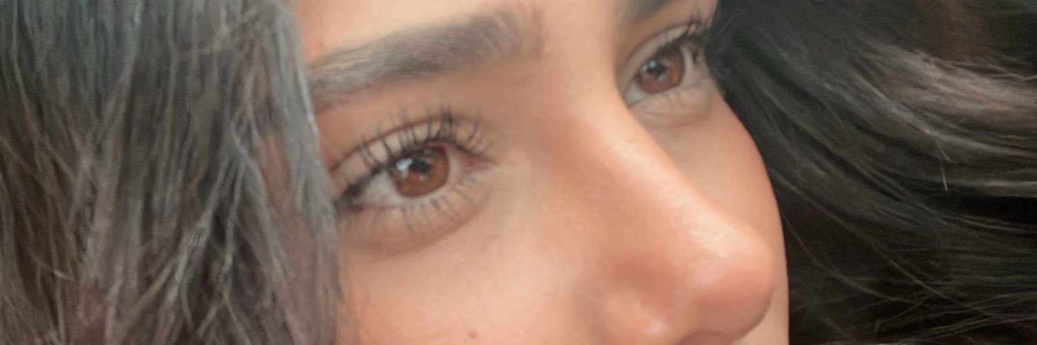 EEzquer32's profile banner image