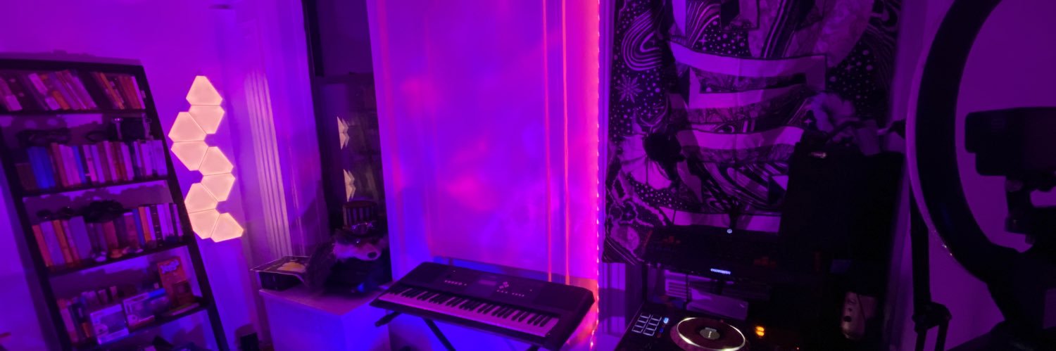 TheRichGreen's profile banner image