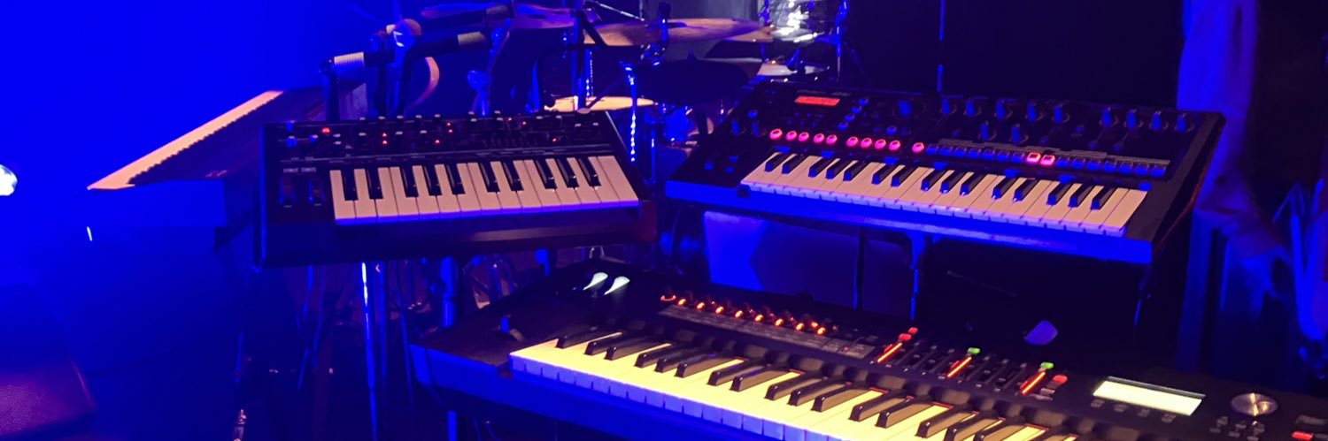 鈴木瑛子/EIKO SUZUKI banner