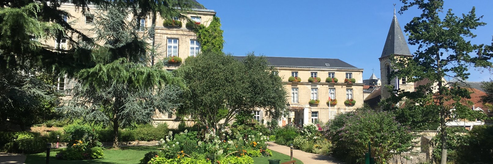 Le Plessis-Robinson banner