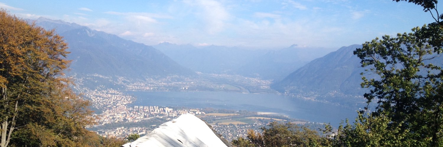 laurencecorroy's profile banner image
