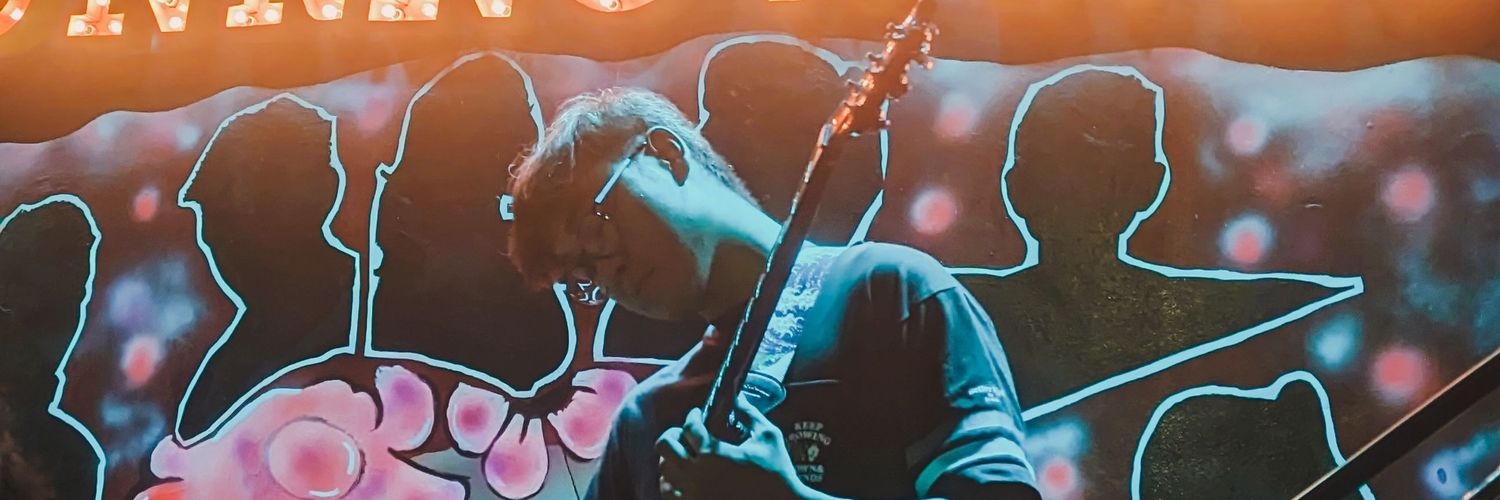 imsavinila's profile banner image