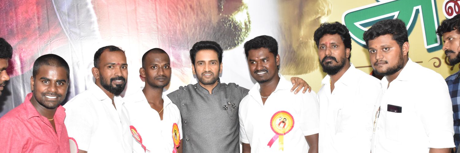 VeeraAxn's profile banner image
