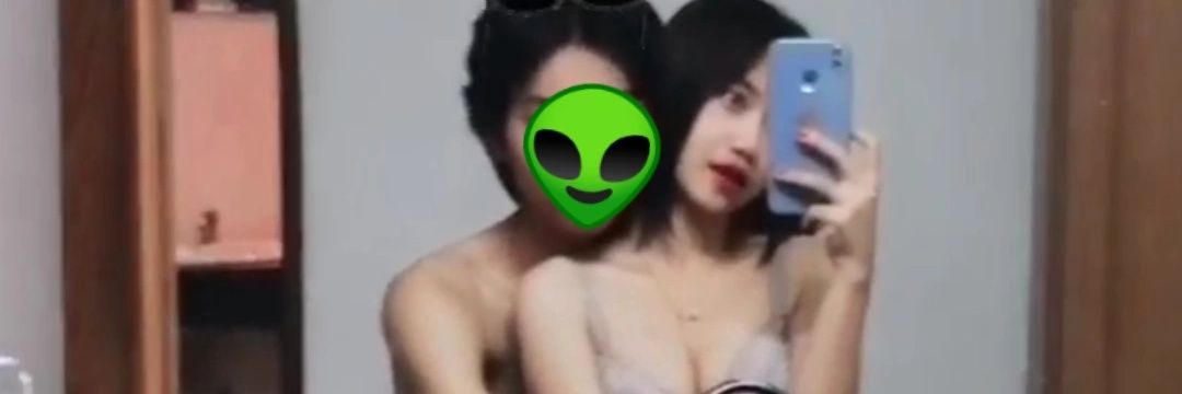 _baipoo_ 👽👽🚶 banner