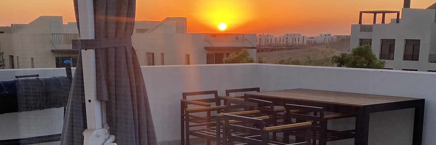 evonnabil1's profile banner image