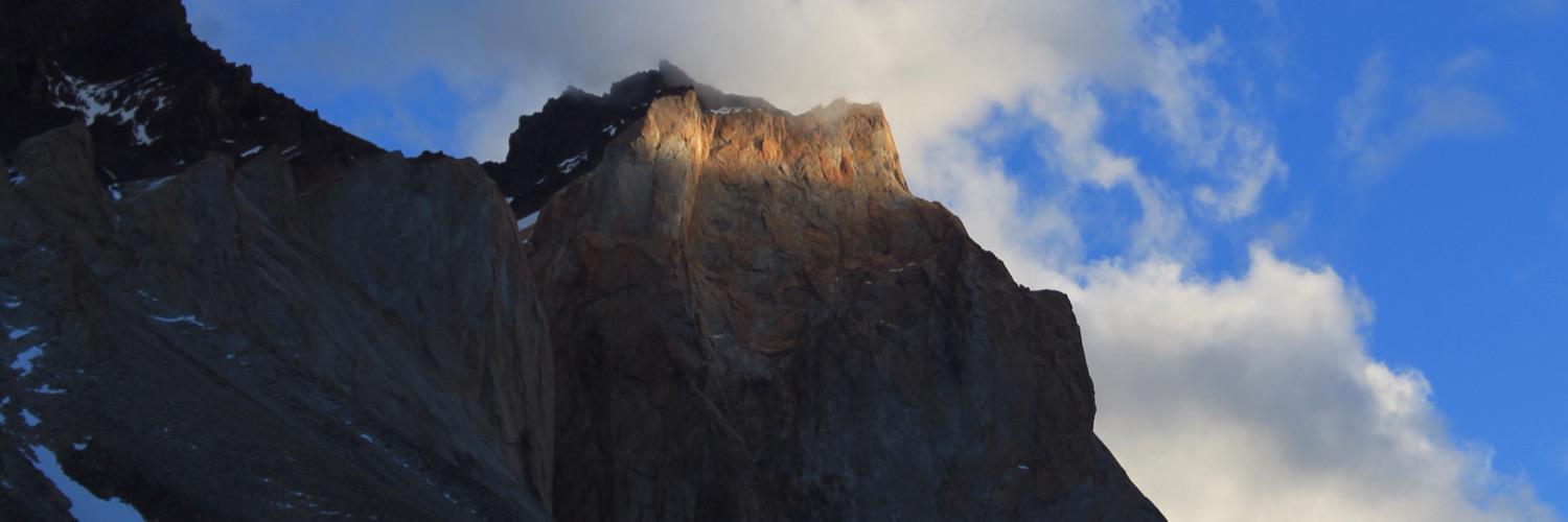 F_menares's profile banner image