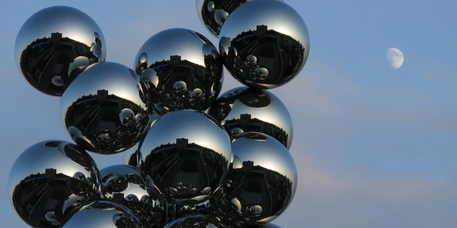 juveVerlag_MK's profile banner image