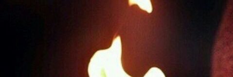 Atë banner