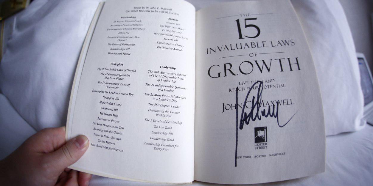 William Lau 劉學謙 banner