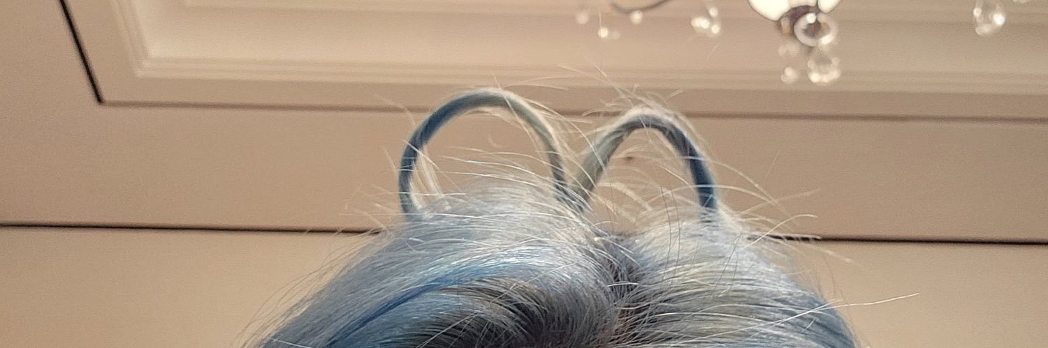 мда, треш🌊 saw skz banner