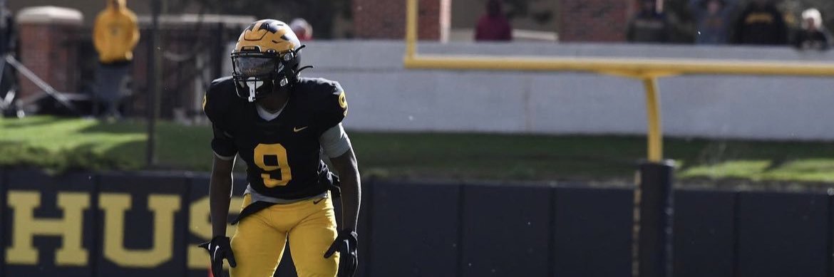 Eric Lyons Jr. banner