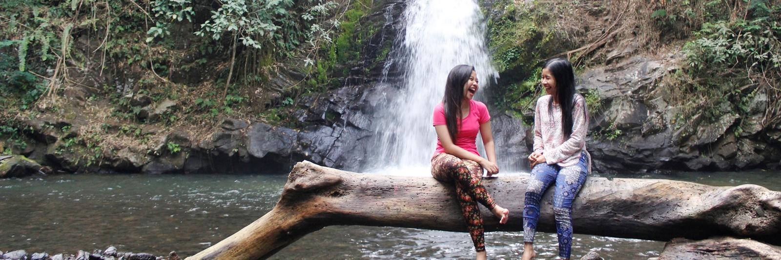 cewek_anisa's profile banner image