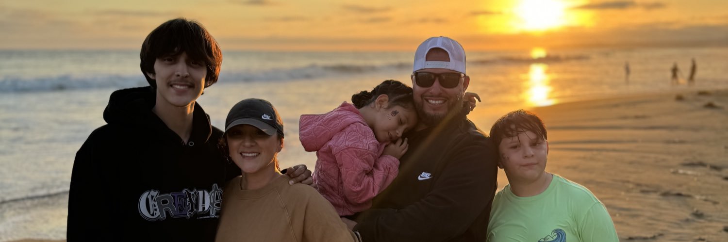 R_Moreno10's profile banner image
