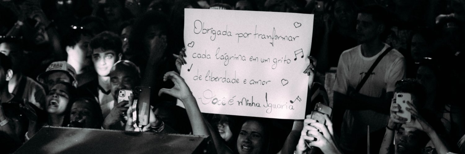 Central Luísa Sonza's banner