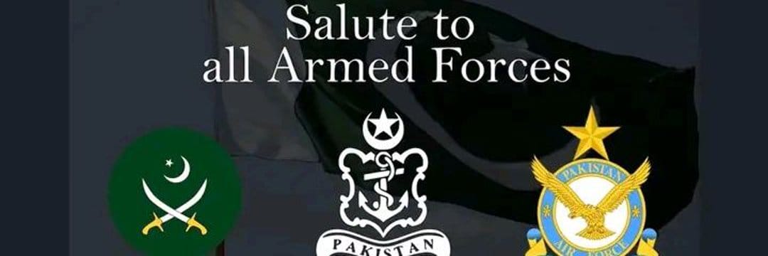 عمران خان's banner