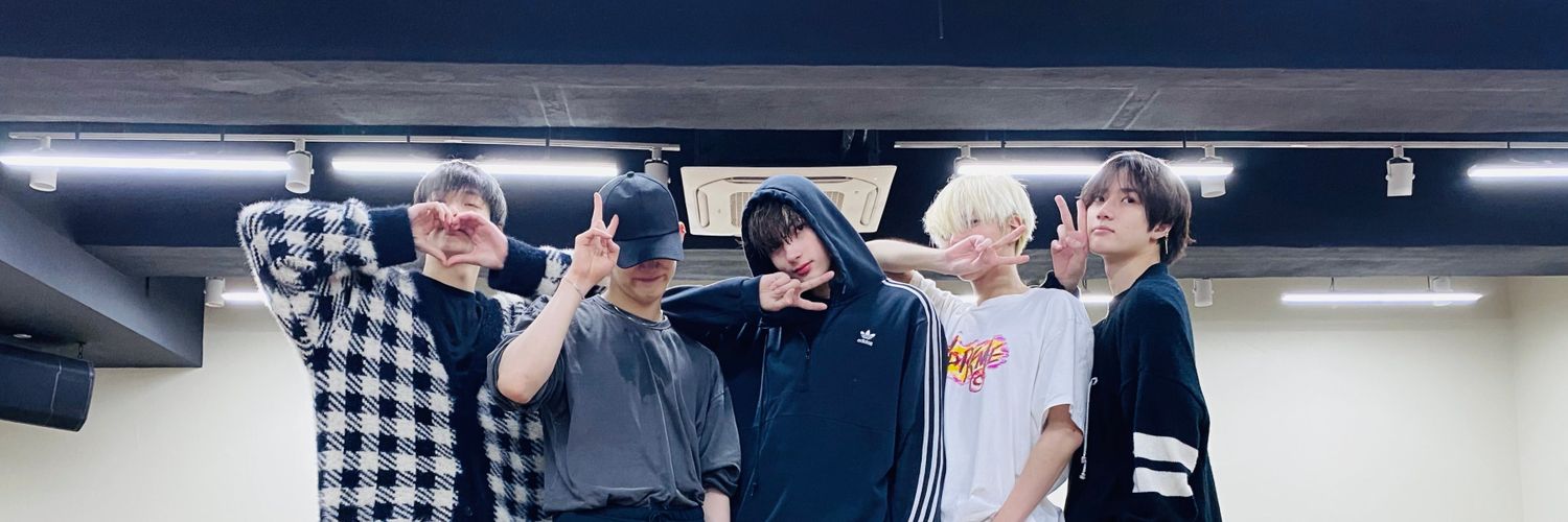 _amxcm's profile banner image