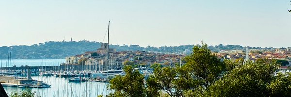 XWiik Profile Banner