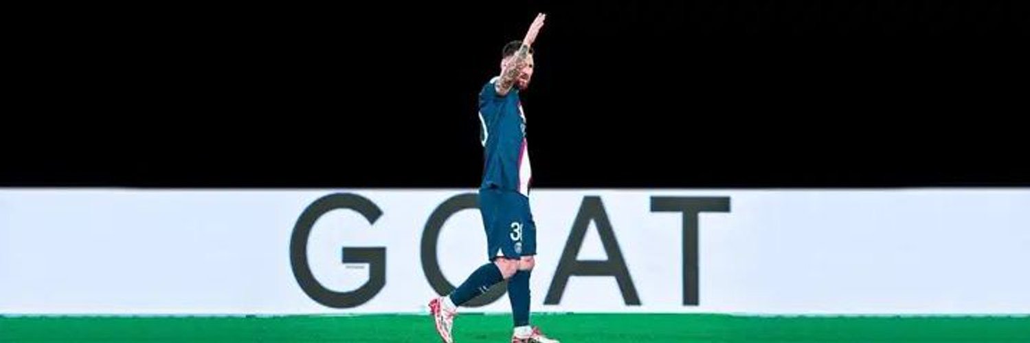 I A N A S H💙❤️ banner