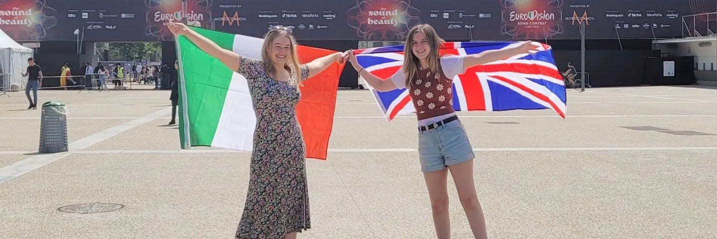 Nicole 🌻🍉 banner