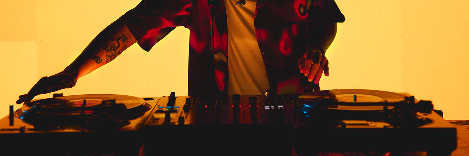 BPM Latino banner