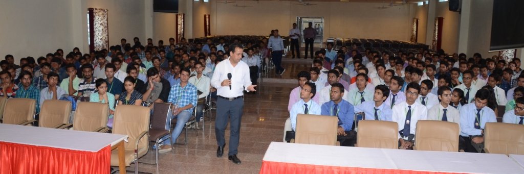 anilksjpr's profile banner image
