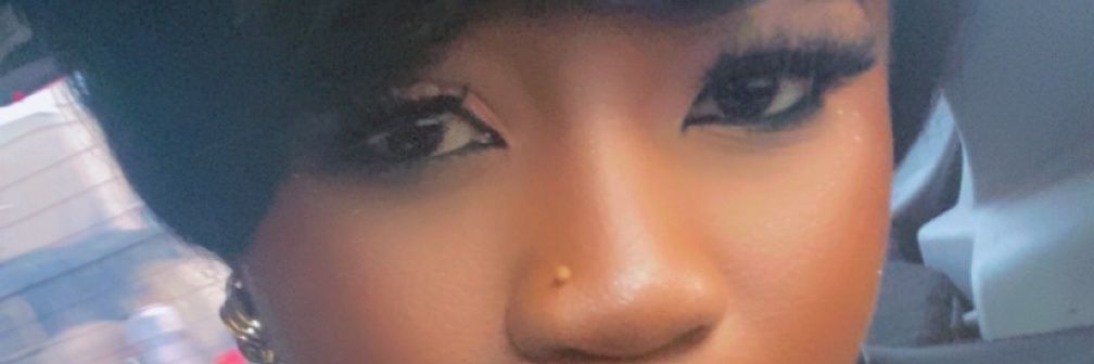 FINEAPPLE🦋💓 banner