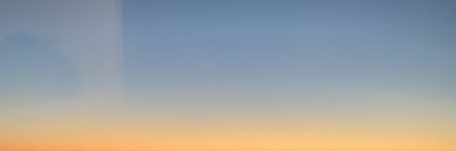 yzkFF's profile banner image