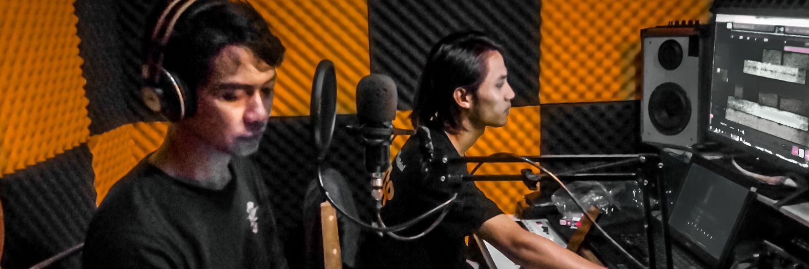 Simondamina's profile banner image