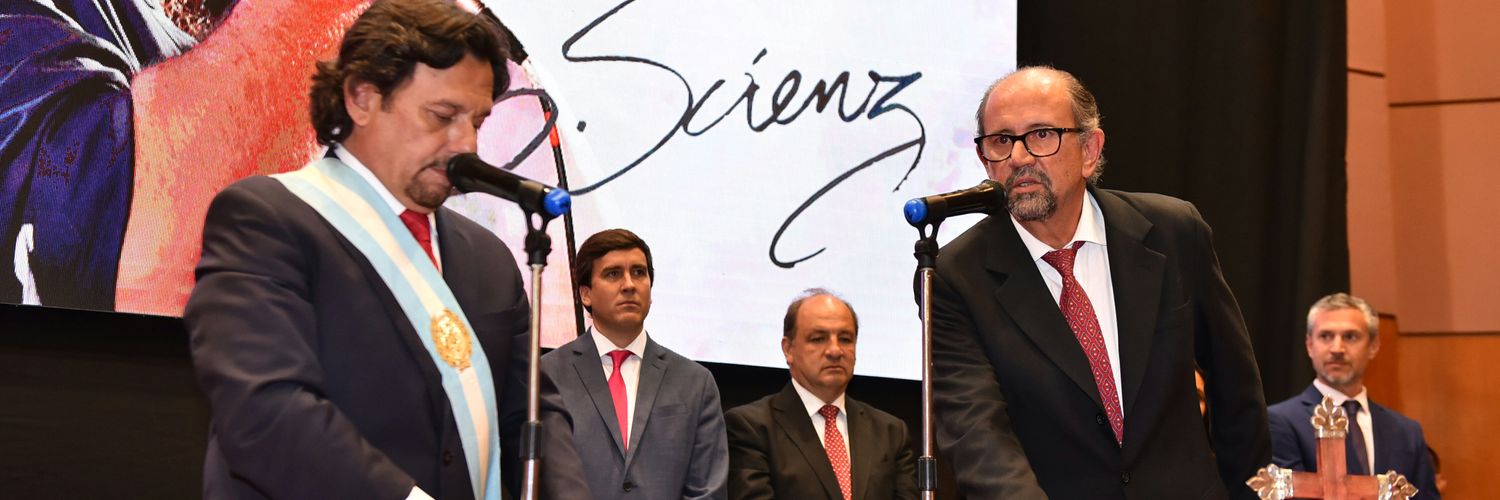 Ministro Camacho banner