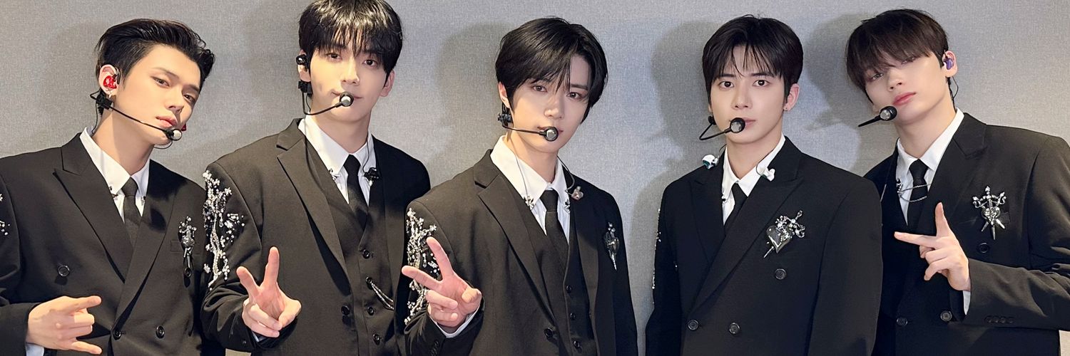 KINA🐱♡🐈 banner