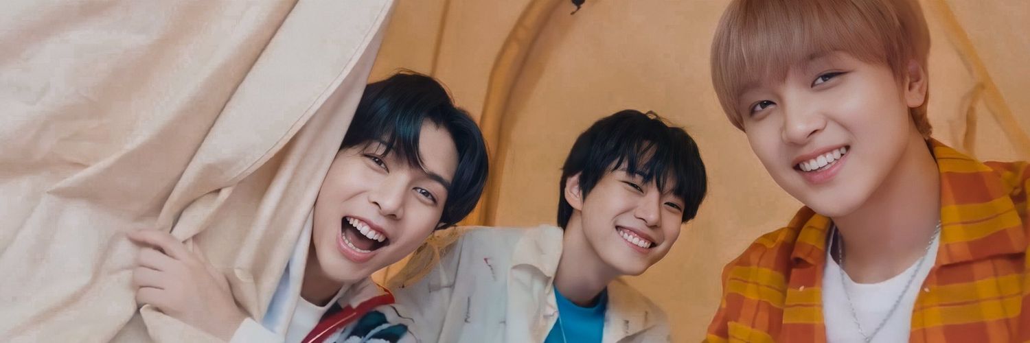 Happy🌻 banner