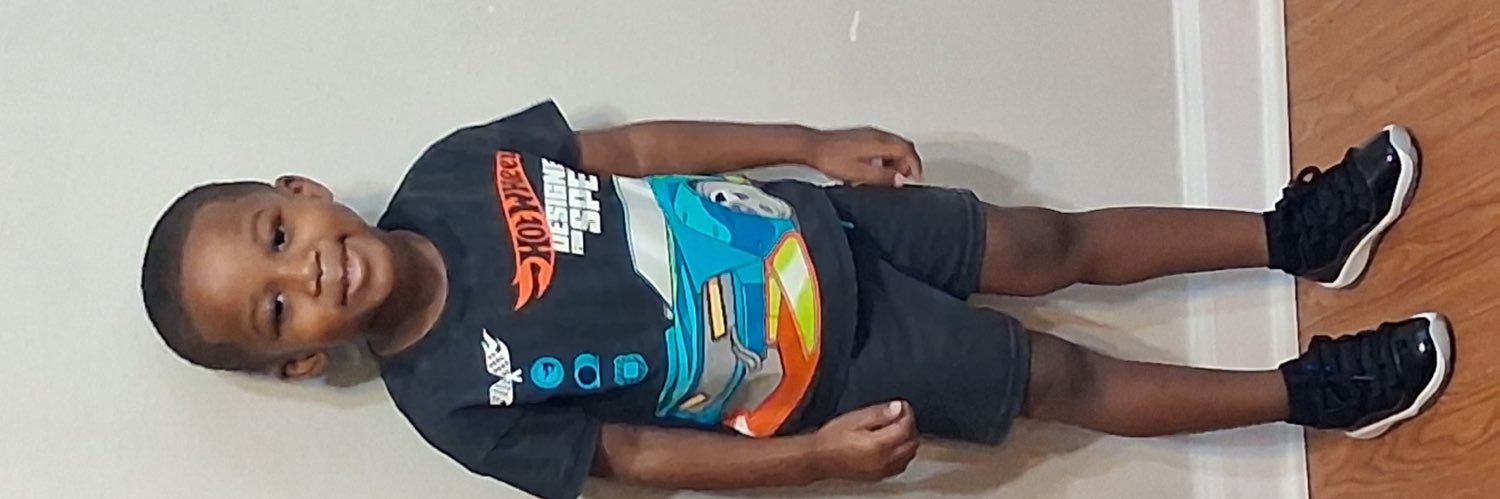 lidebb's profile banner image