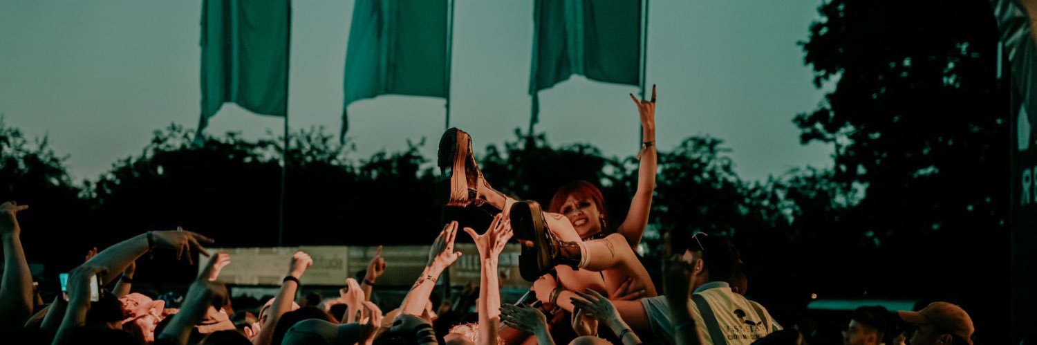 electriccr0ss's profile banner image