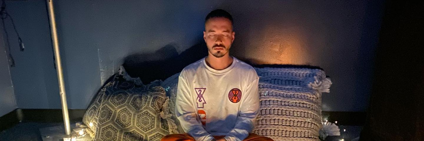 ARIRAYAS1's profile banner image