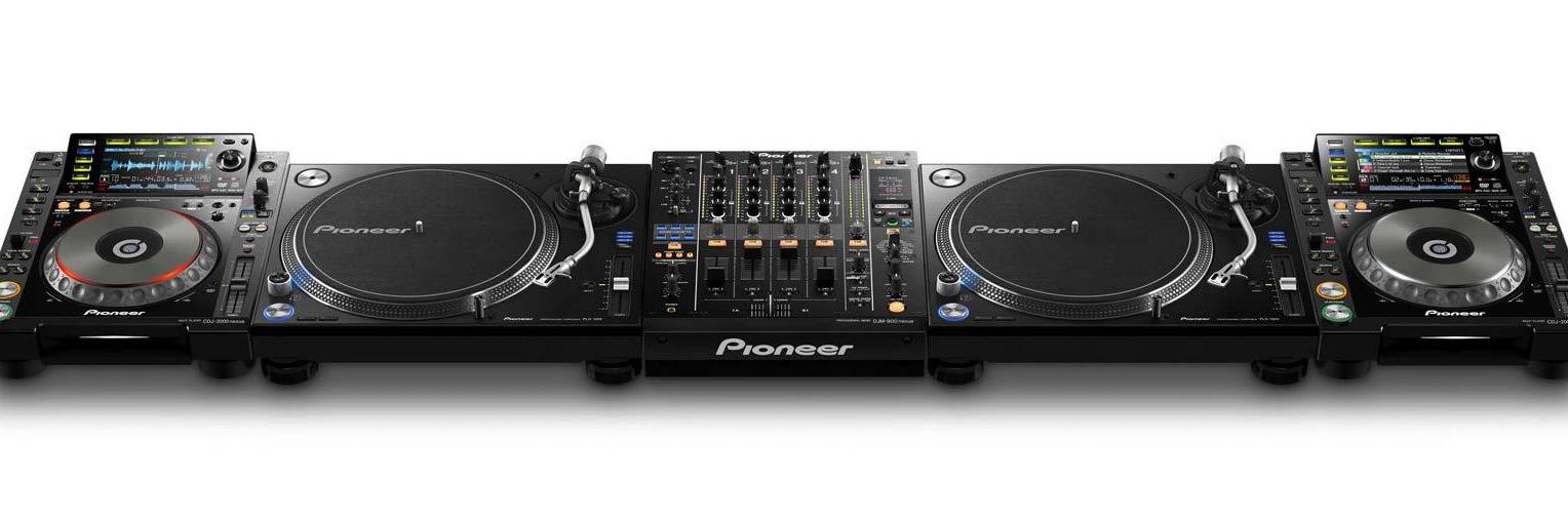 DjFireInTheMix's profile banner image