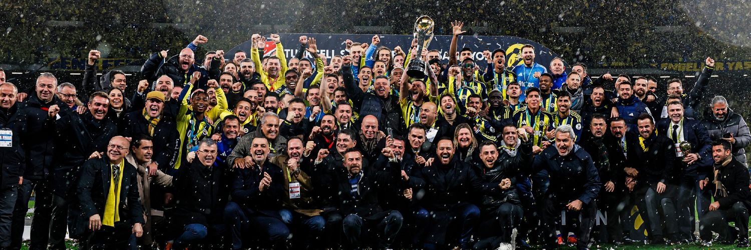 Ertrnsenay's profile banner image