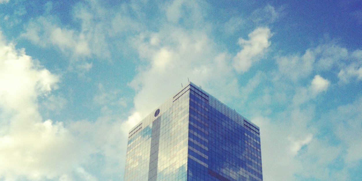 de Rassenfosse Chris banner