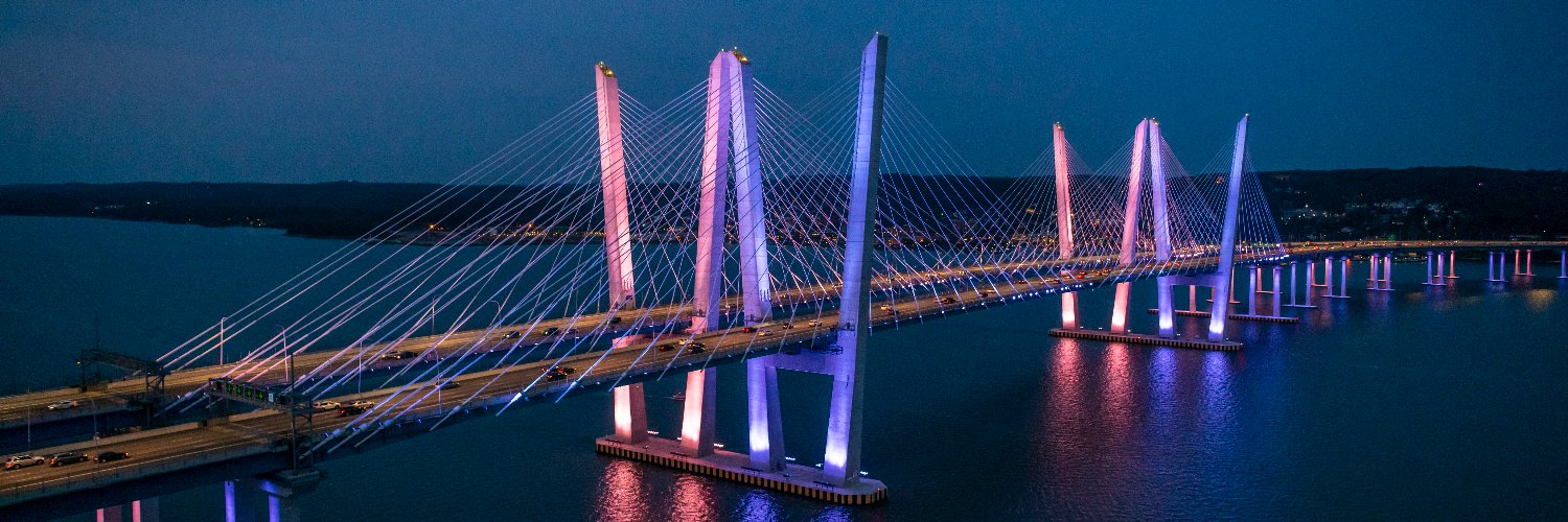 Gov. Mario M. Cuomo Bridge's banner