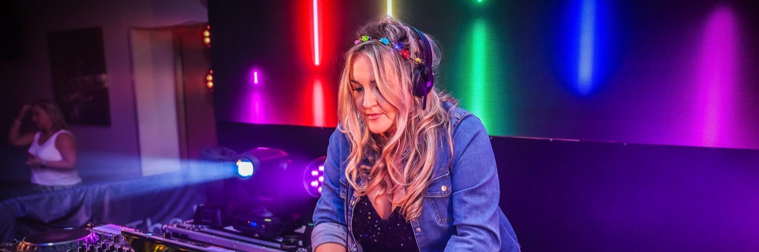 Ali Wright 🎤 banner