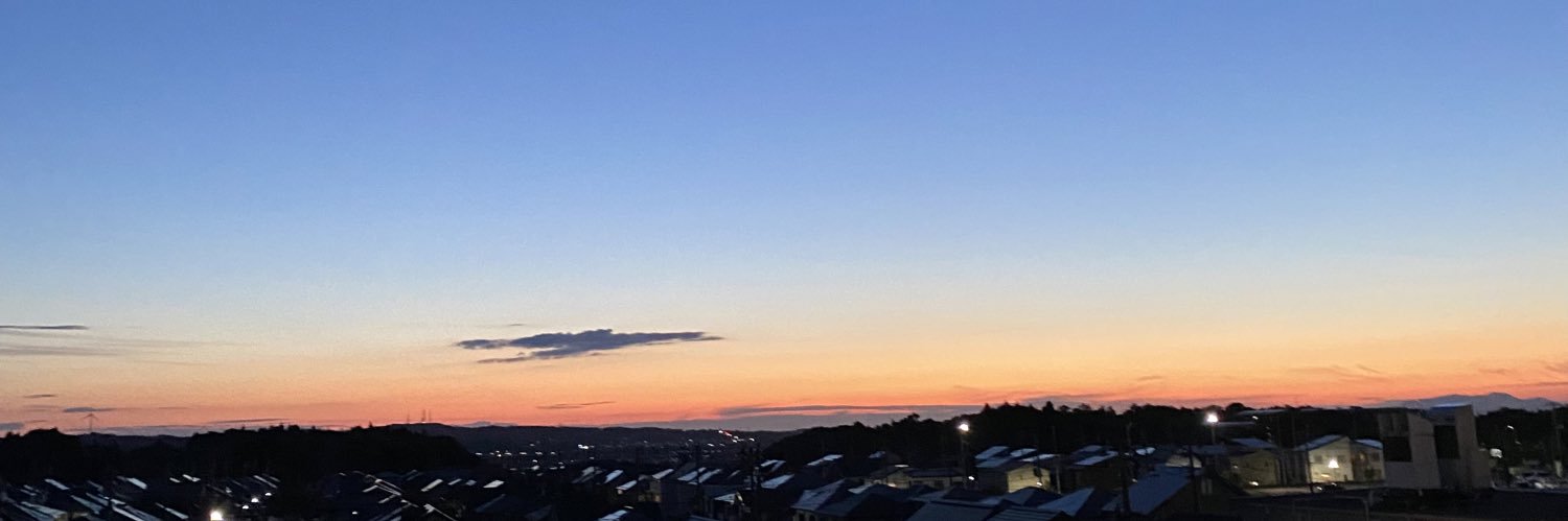 怜 banner