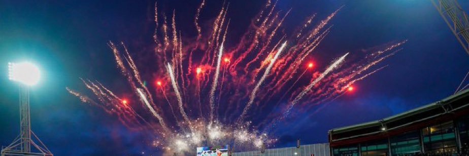Titia Lont 🎆 banner