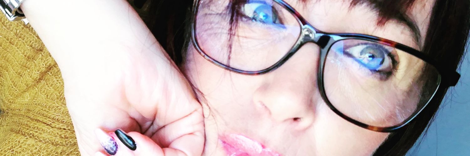 GmNeve's profile banner image