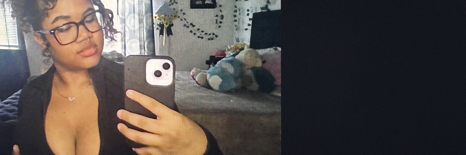 bambinoxoo's profile banner image